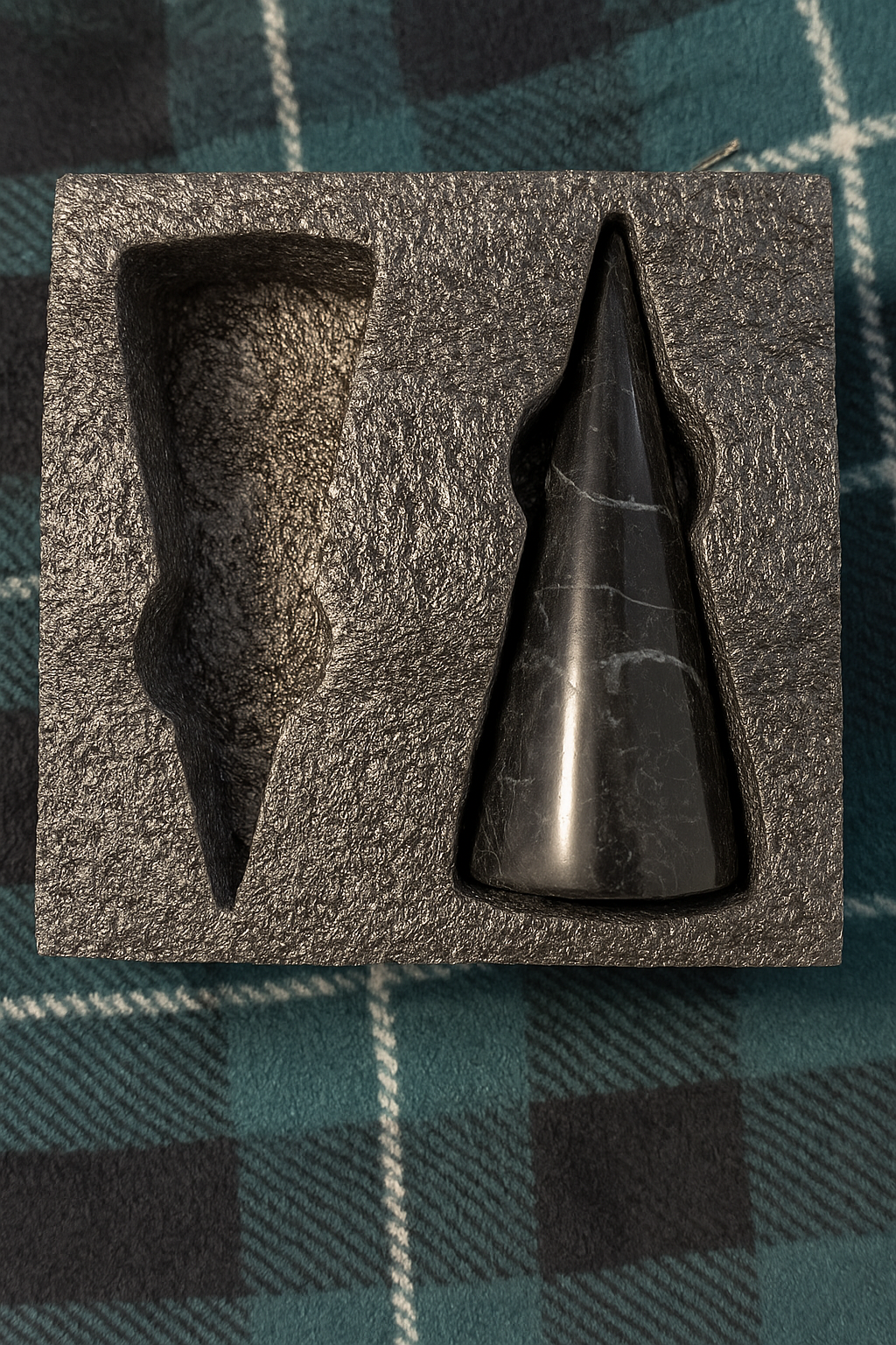 Marble Ring Holder – Cone-Shaped Jewelry Display Stand for Dressing Table & Gift Boxed